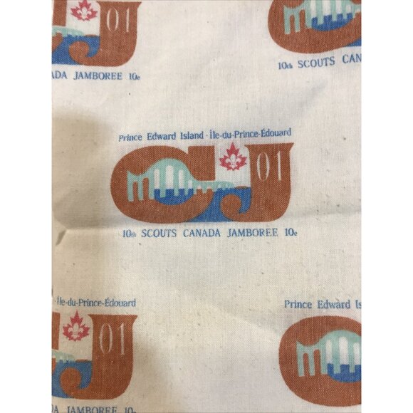 10th Anniversary  Canadian Scouts Jamboree 2001 Prince Edward Island Neck Scarf  - Picture 3 of 4